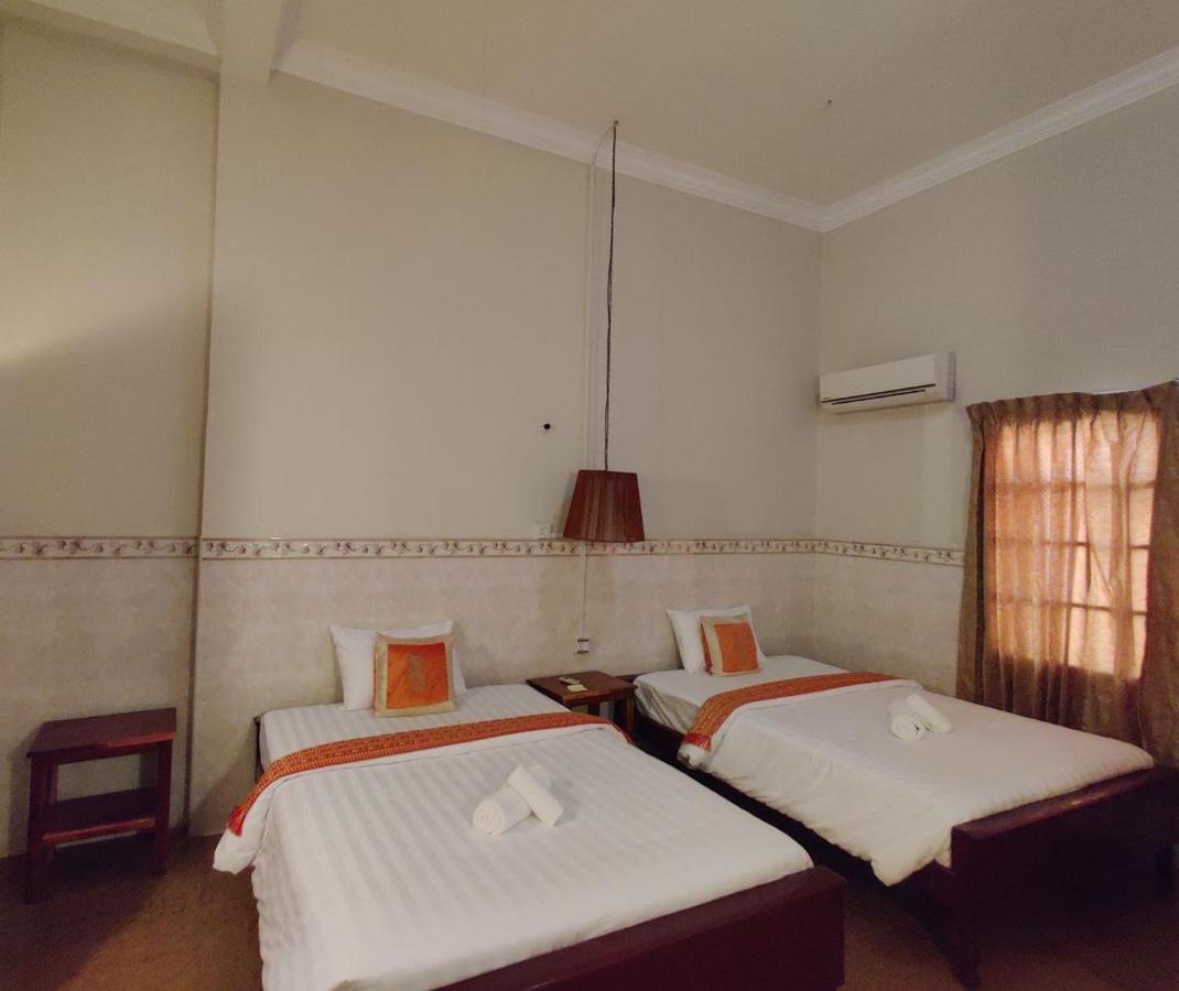 Le Tonle Hotel Кратие Екстериор снимка
