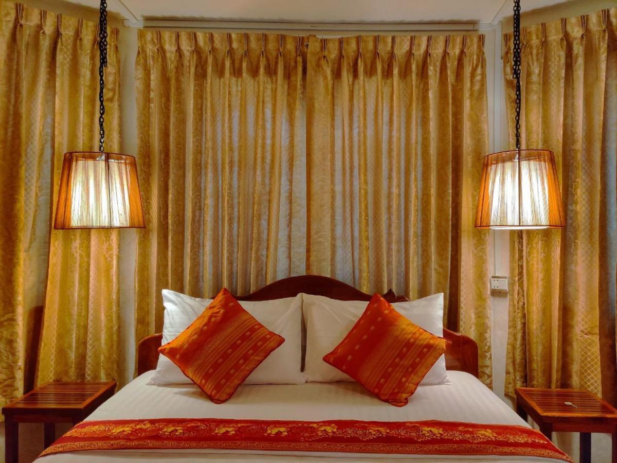Le Tonle Hotel Кратие Екстериор снимка