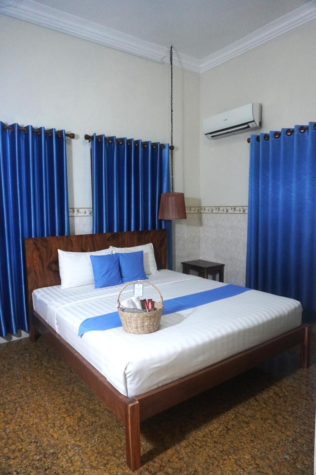 Le Tonle Hotel Кратие Екстериор снимка
